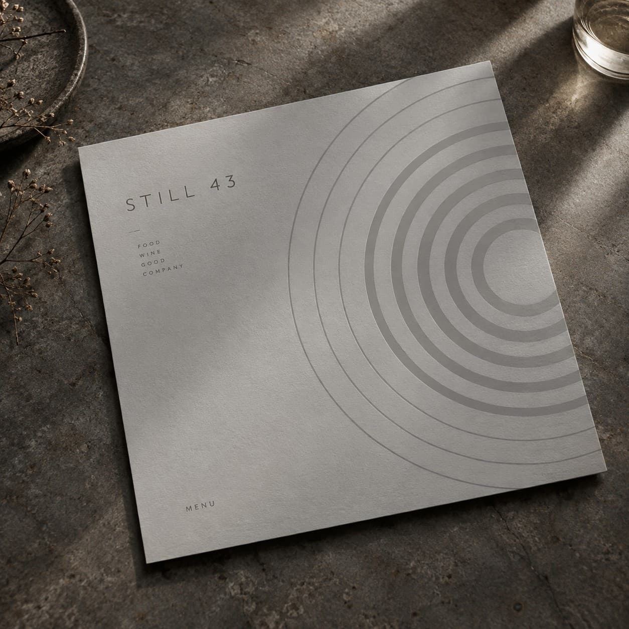 Flat Menus — dove grey concentric circle composition